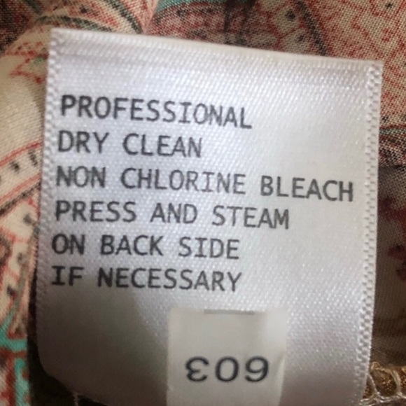 Cynthia Rowley - Paisley Pullover V-Neck Blouse - Picture 10 of 10